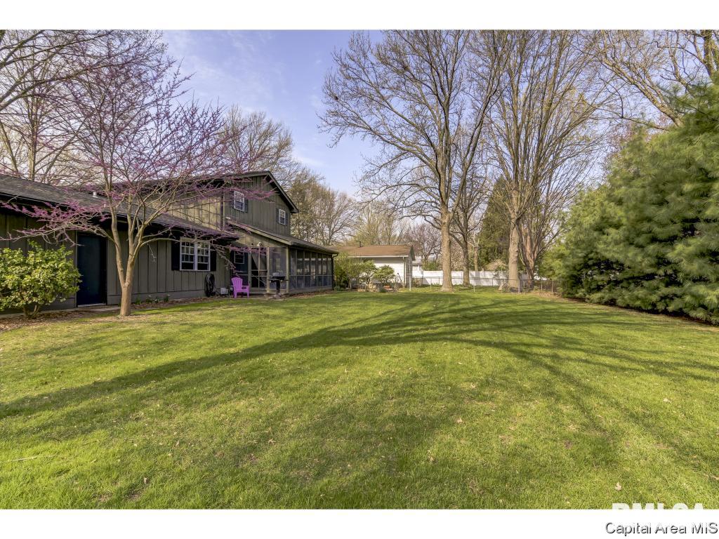 107 Exmore Drive Springfield, IL 62704 - Photo 34 of 36