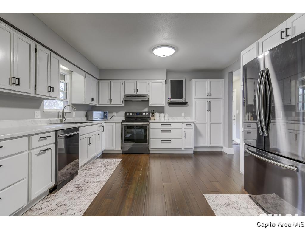 107 Exmore Drive Springfield, IL 62704 - Photo 4 of 36