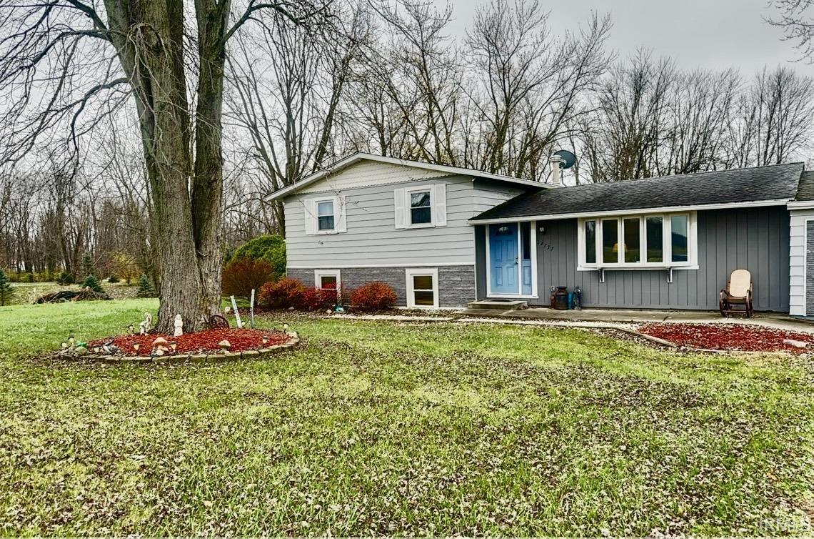 12737 Leesburg Road Fort Wayne, IN 46818 - Photo 1 of 16 Gallery Image 1