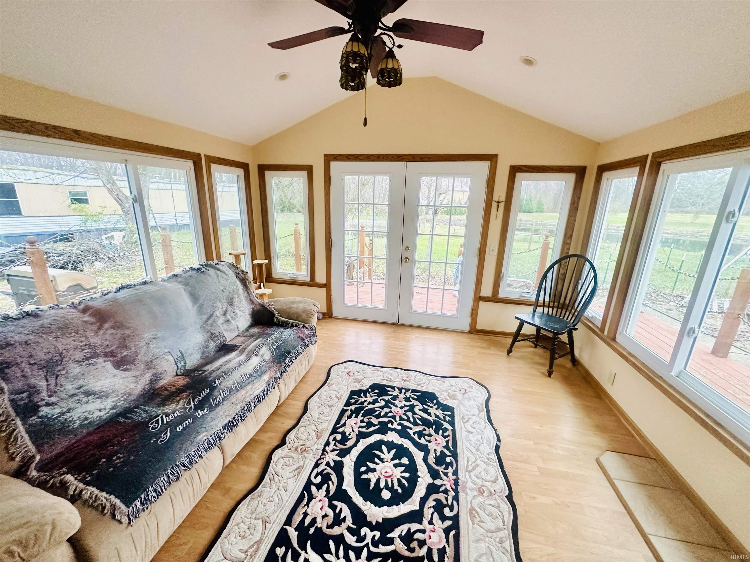12737 Leesburg Road Fort Wayne, IN 46818 - Photo 6 of 16 Gallery Image 6