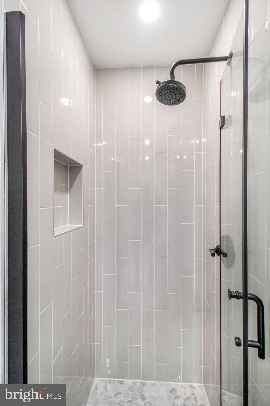 1012 Carson Street Silver Spring, MD 20901 - Photo 32 of 43 Bath 2 jack and Jill