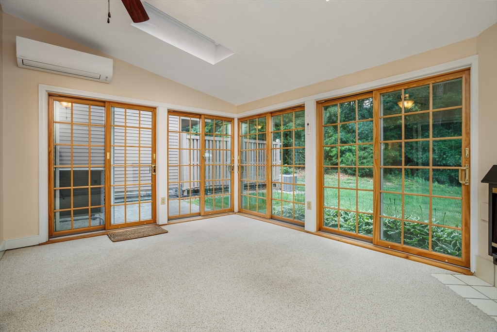 212 Ridgefield Circle, Unit 212B Clinton, MA 01510 - Photo 16 of 42