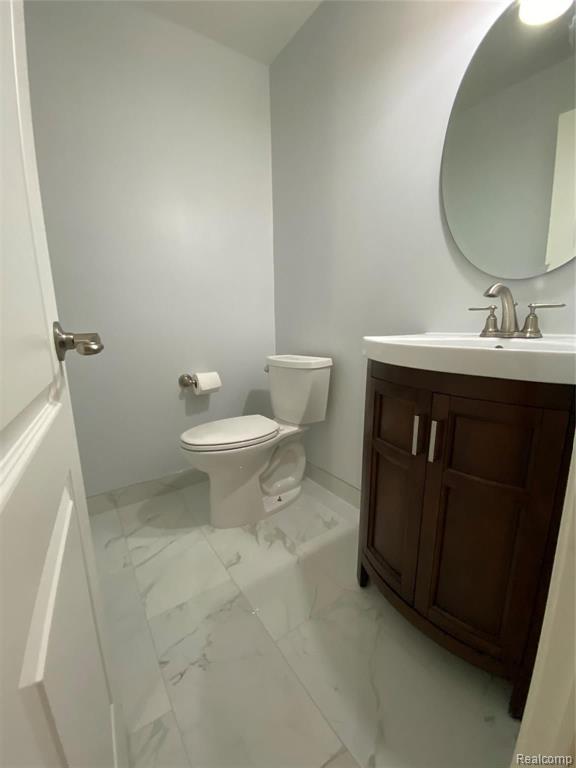 515 Plum Ridge Drive Rochester Hills, MI 48309 - Photo 11 of 46