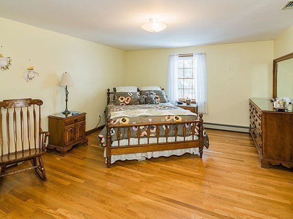 23 Cunningham Circle Waltham, MA 02453 - Photo 16 of 30