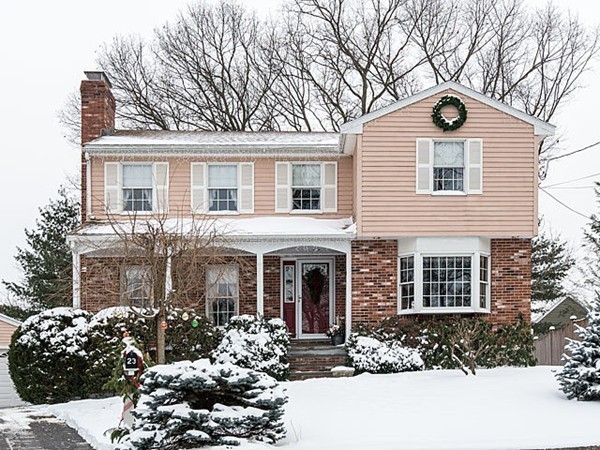 23 Cunningham Circle Waltham, MA 02453 - Photo 2 of 30