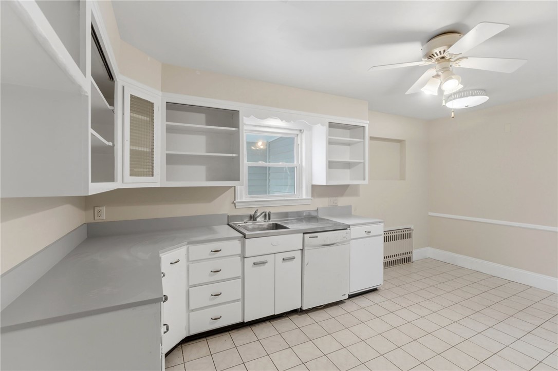41 Summit Avenue North Smithfield, RI 02896 - Photo 12 of 48