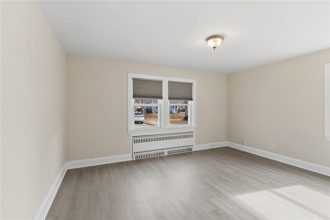 41 Summit Avenue North Smithfield, RI 02896 - Photo 17 of 48