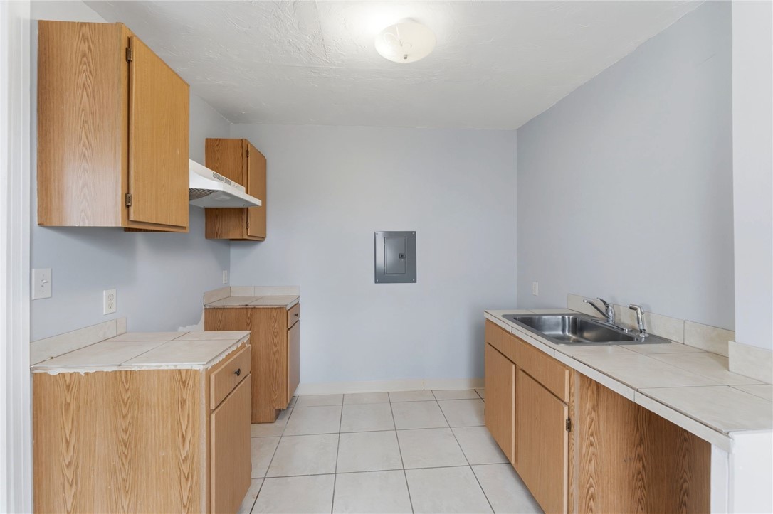 41 Summit Avenue North Smithfield, RI 02896 - Photo 36 of 48