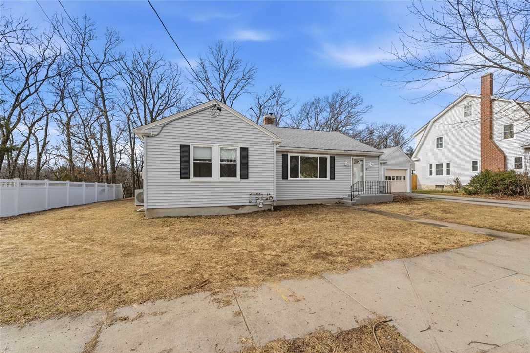 41 Summit Avenue North Smithfield, RI 02896 - Photo 43 of 48