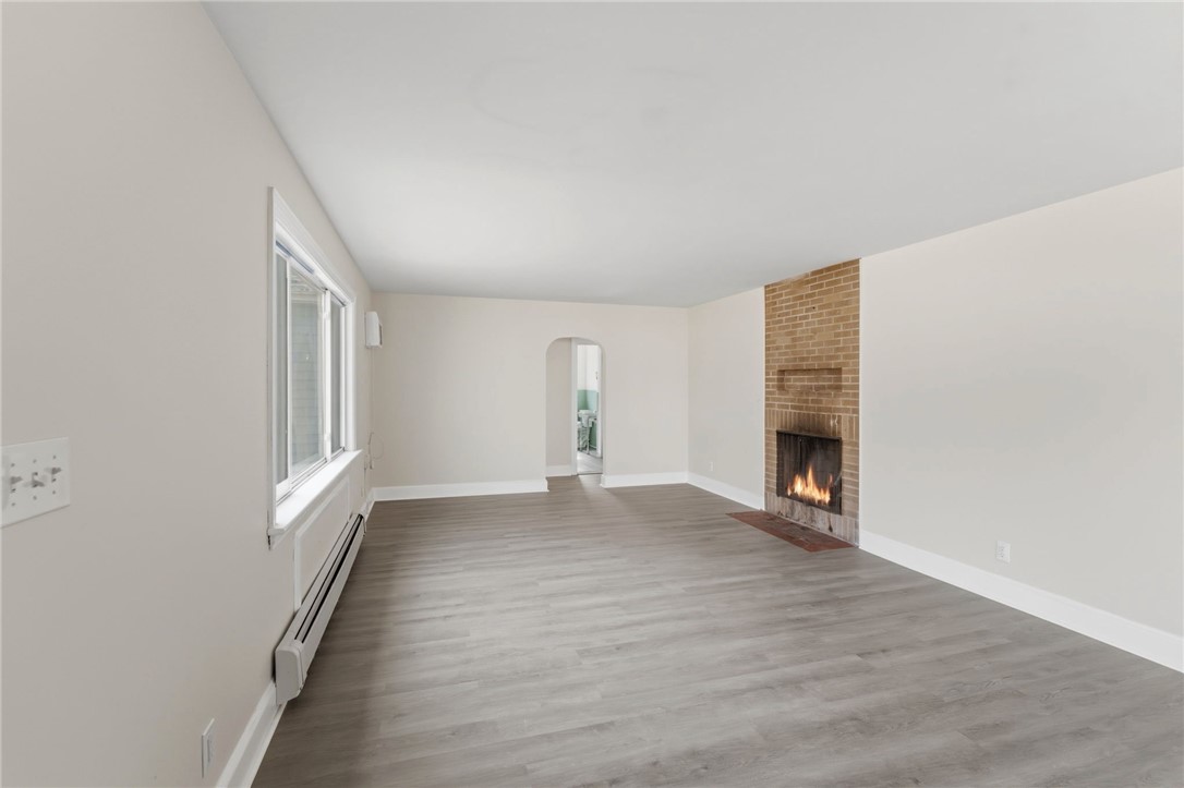 41 Summit Avenue North Smithfield, RI 02896 - Photo 7 of 48