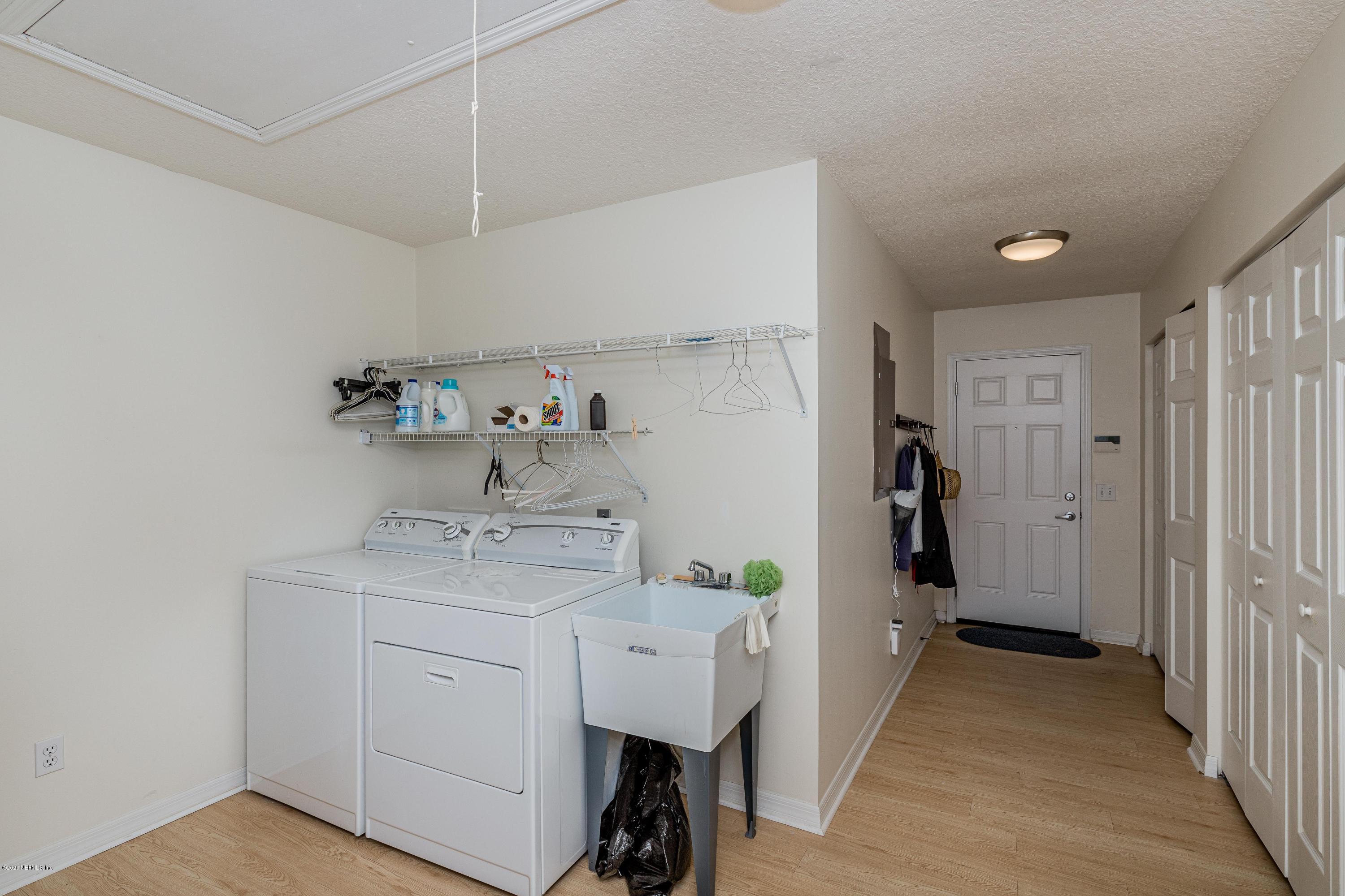 7750 Ranchette Road Keystone Heights, FL 32656 - Photo 44 of 70 Large Laundry Room