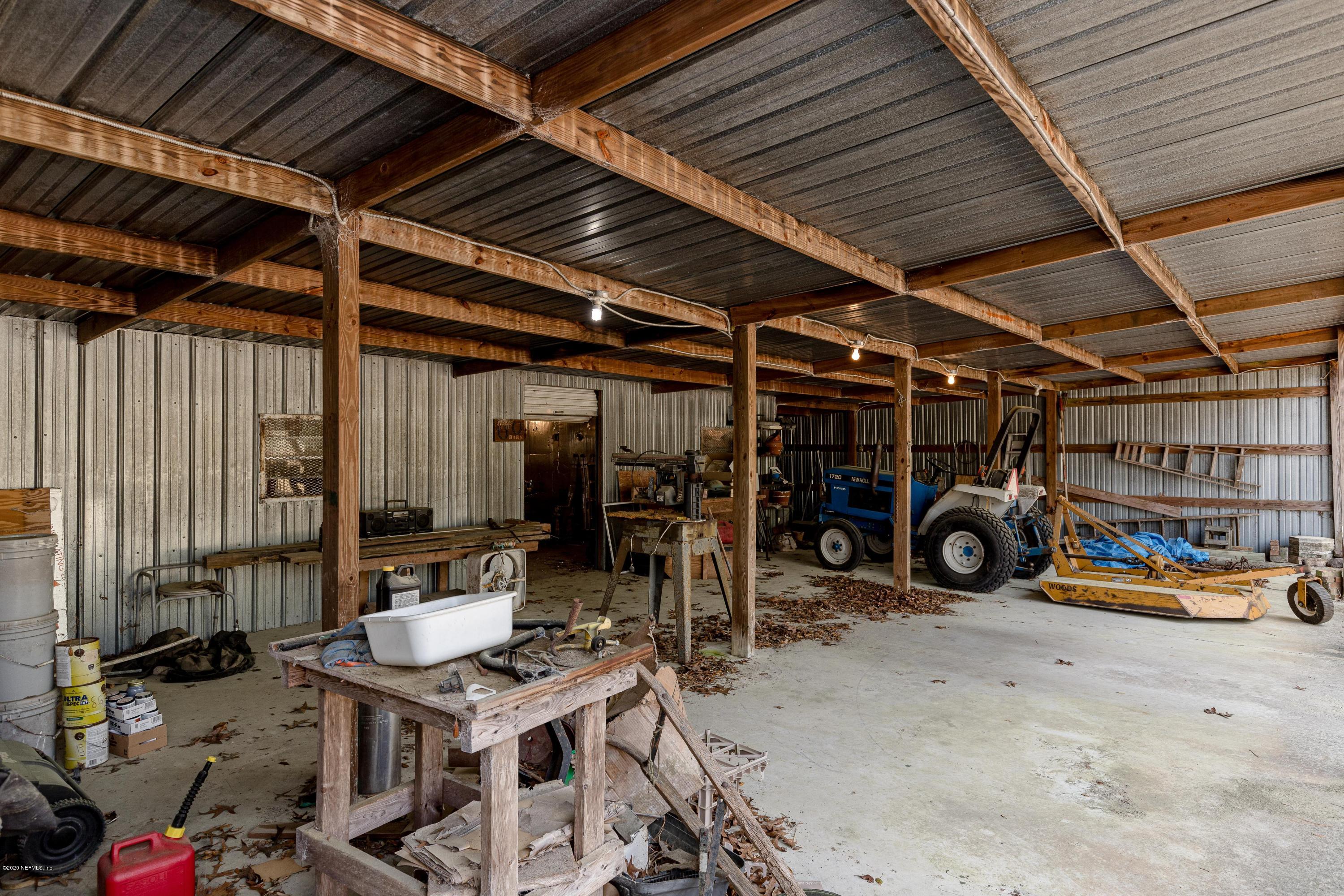 7750 Ranchette Road Keystone Heights, FL 32656 - Photo 53 of 70 Barn