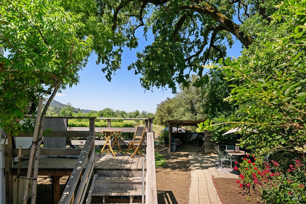 5091 Dry Creek Road Healdsburg, CA 95448 - Photo 22 of 52