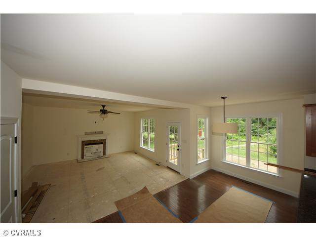 10671 Courtney Road Glen Allen, VA 23060 - Photo 8 of 15 Gallery Image 8