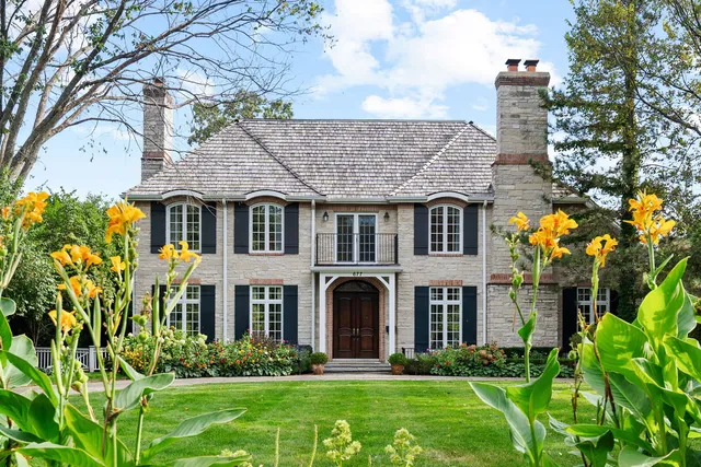 $3,249,000 | 677 Greenleaf Avenue, Glencoe, IL 60022