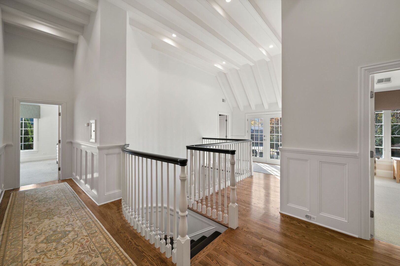 677 Greenleaf Avenue Glencoe, IL 60022 - Photo 21 of 54 a view of a hallway with wooden floor and entryway