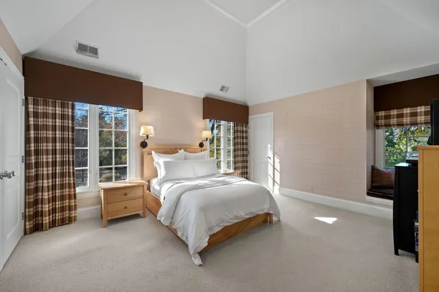 $3,249,000 | 677 Greenleaf Avenue, Glencoe, IL 60022