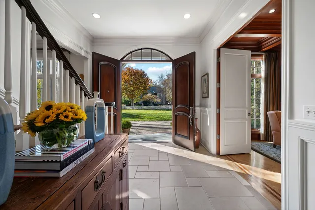 $3,249,000 | 677 Greenleaf Avenue, Glencoe, IL 60022