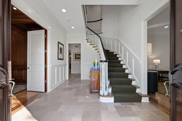 $3,249,000 | 677 Greenleaf Avenue, Glencoe, IL 60022