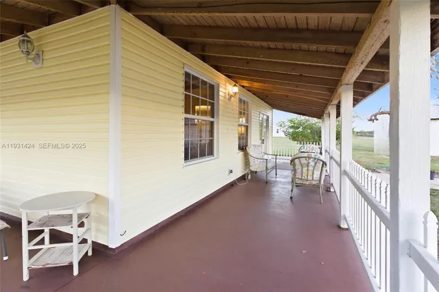 $579,900 | 200 Park Land Drive, Lake Placid, FL 33852