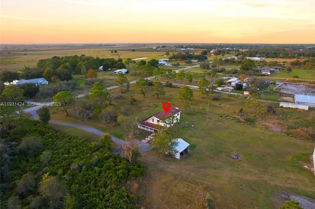 $579,900 | 200 Park Land Drive, Lake Placid, FL 33852