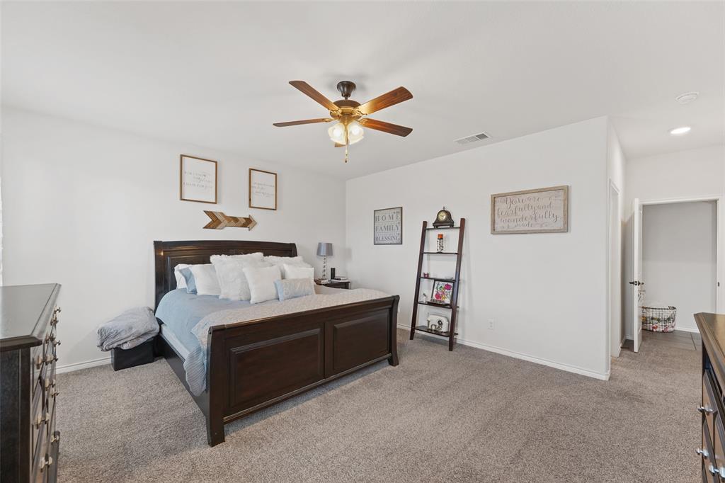 3215 Larkin Lane Forney, TX 75126 - Photo 17 of 40 Owners Suite