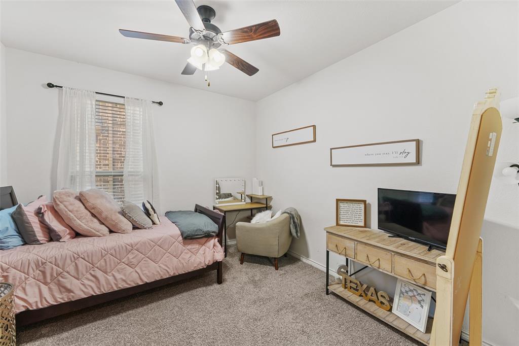 3215 Larkin Lane Forney, TX 75126 - Photo 24 of 40 2nd bedroom