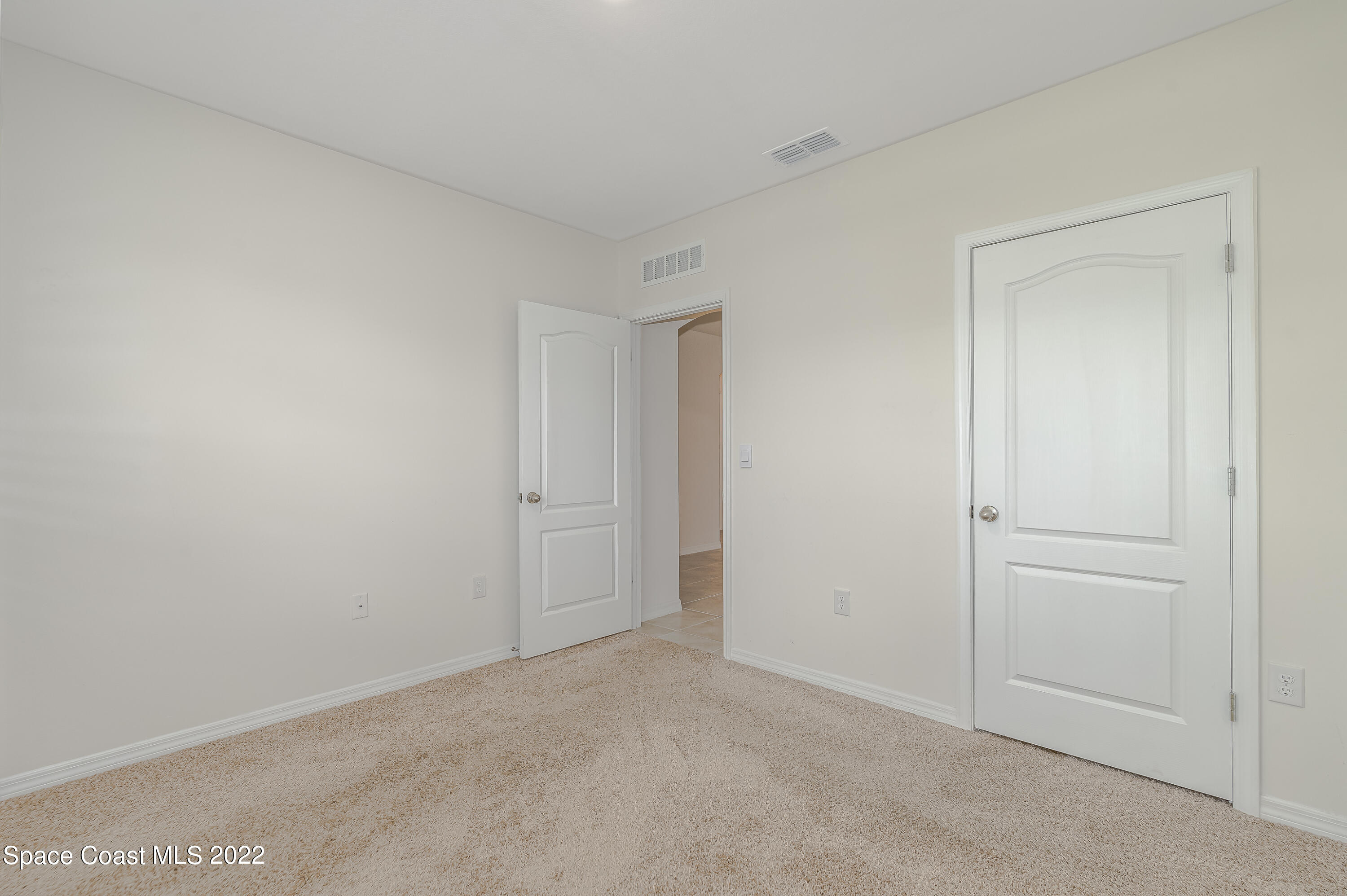305 Sunset View Drive Edgewater, FL 32141 - Photo 24 of 37 a view of an empty room
