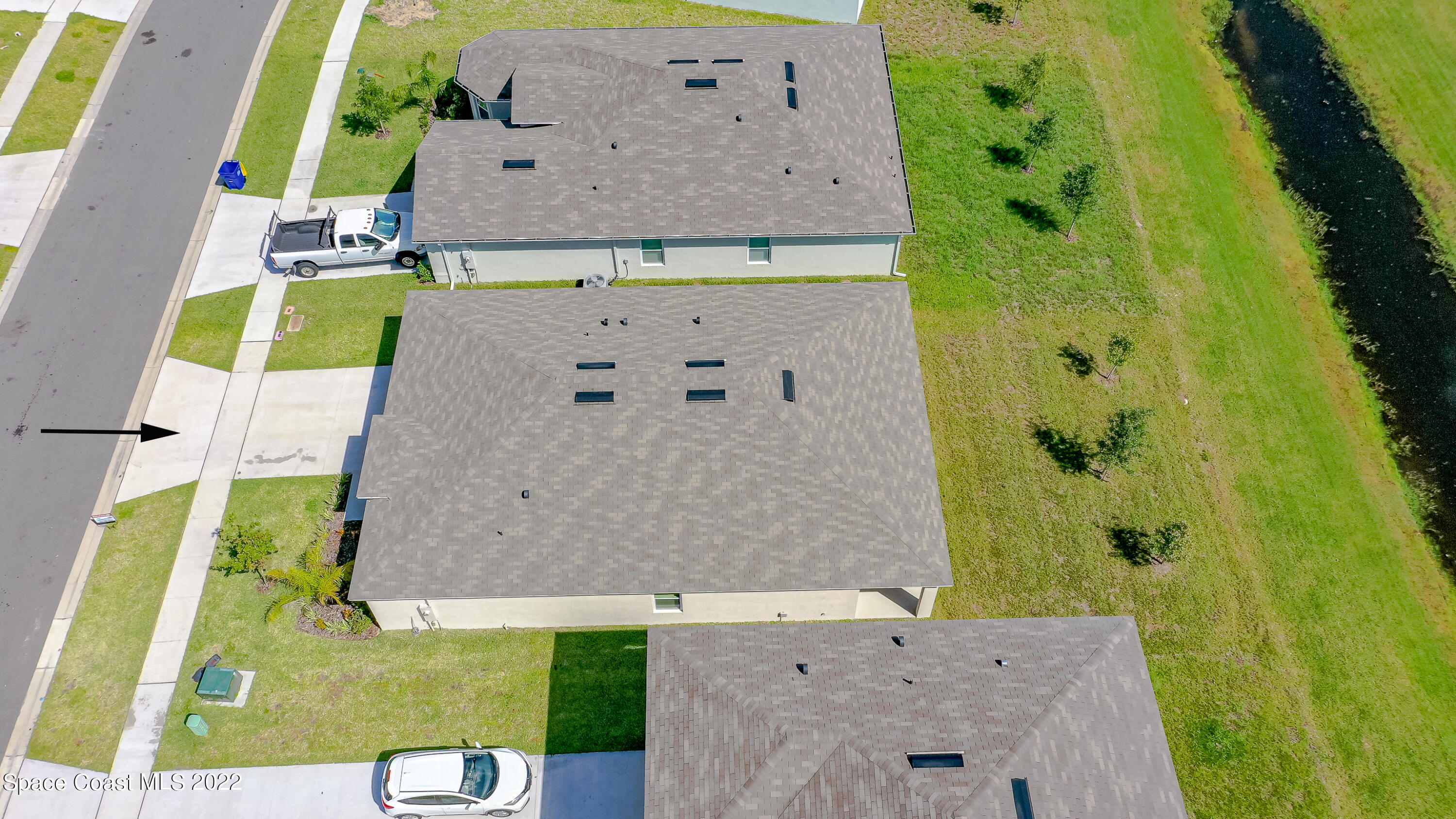 305 Sunset View Drive Edgewater, FL 32141 - Photo 34 of 37 an aerial view of a house
