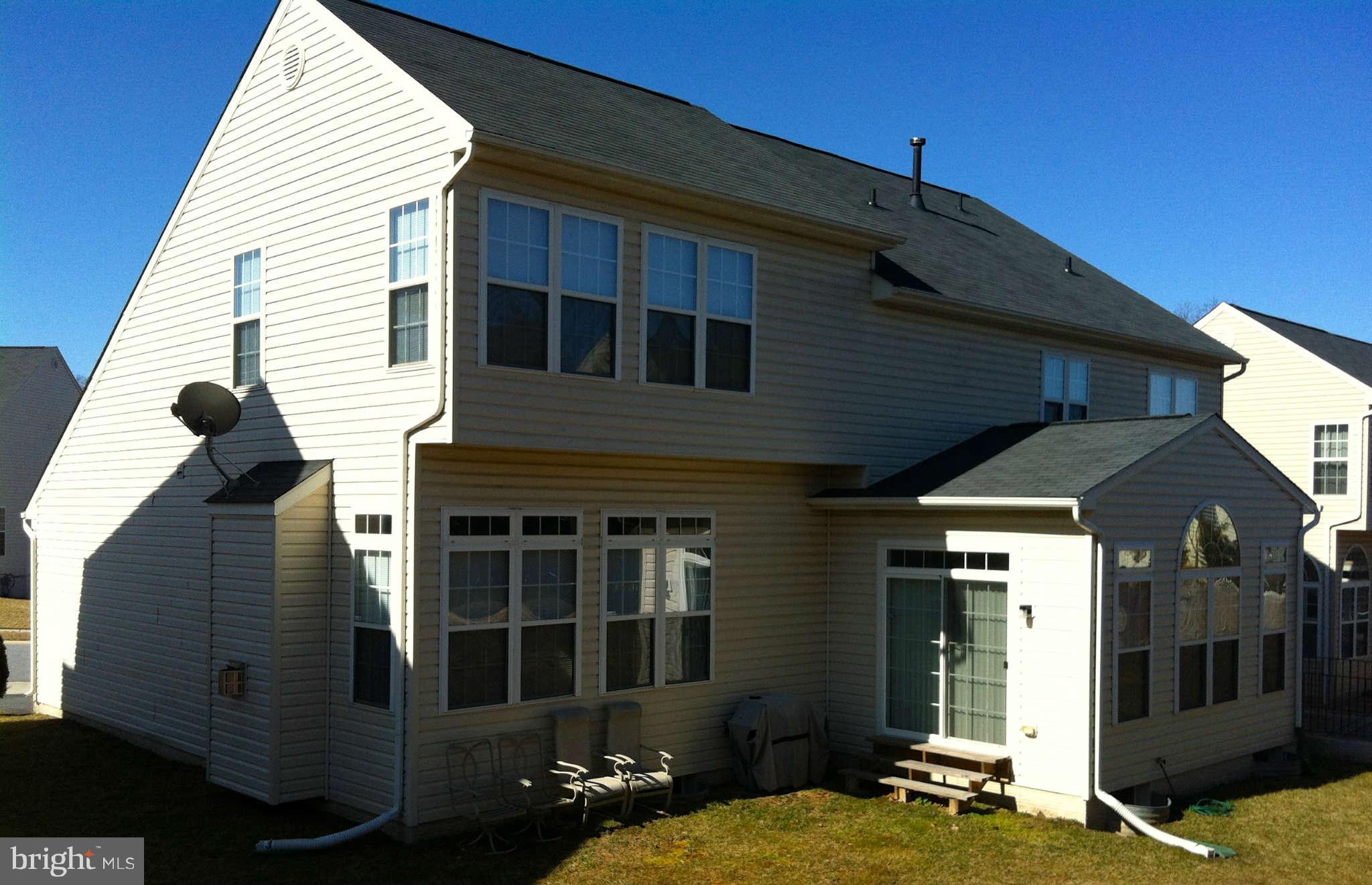 8134 Dotty Road Baltimore, MD 21237 - Photo 2 of 3 Exterior (Rear)