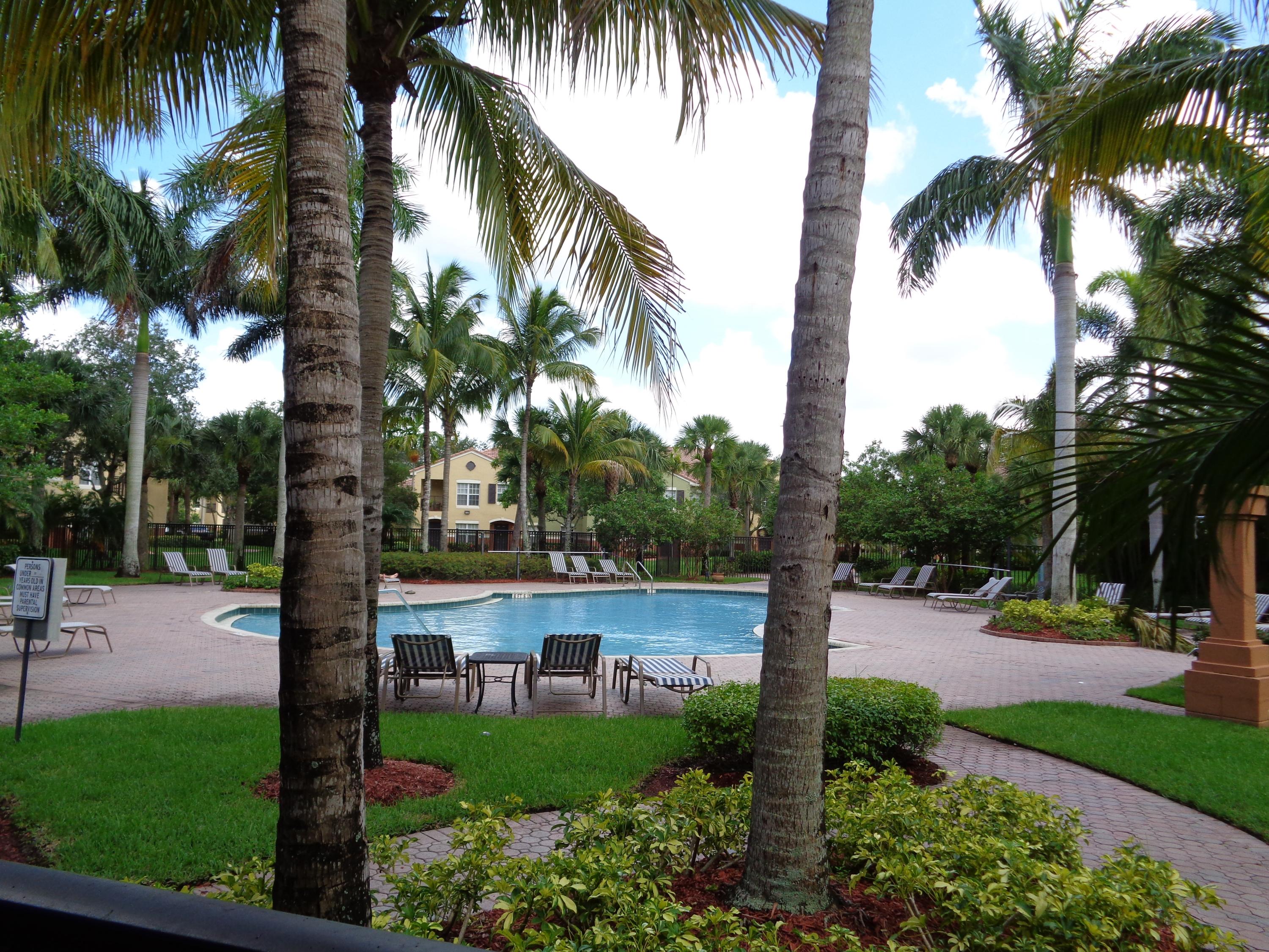 10342 Fox Trail Road South, Unit 1409 Royal Palm Beach, FL 33411 - Photo 2 of 34 Fox Trail #1409 Pictiures 006