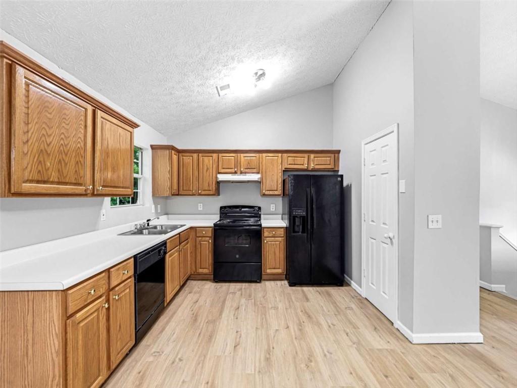 3305 Herrenhut Road Lithonia, GA 30038 - Photo 7 of 27