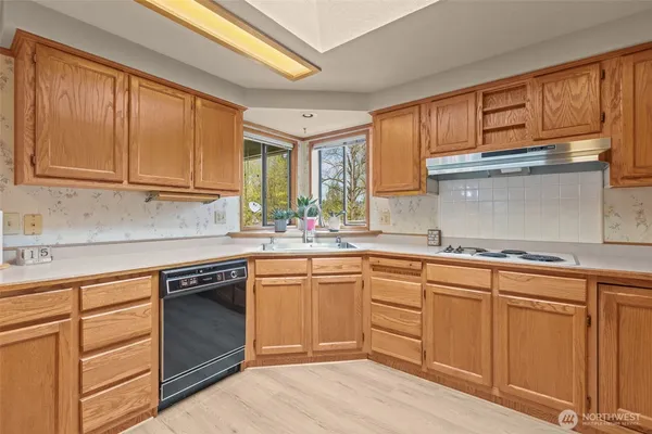 $549,000 | 17373 Woodcrest Drive Northeast, Bothell, WA 98011