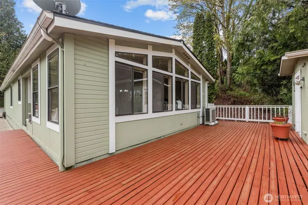 $549,000 | 17373 Woodcrest Drive Northeast, Bothell, WA 98011