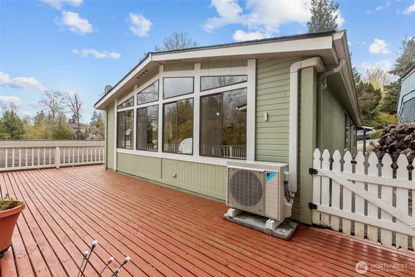 $549,000 | 17373 Woodcrest Drive Northeast, Bothell, WA 98011