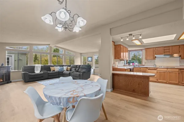 $549,000 | 17373 Woodcrest Drive Northeast, Bothell, WA 98011