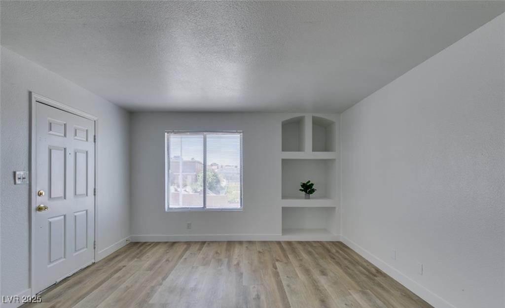 6932 Kilgore Drive, Unit D Las Vegas, NV 89156 - Photo 6 of 37