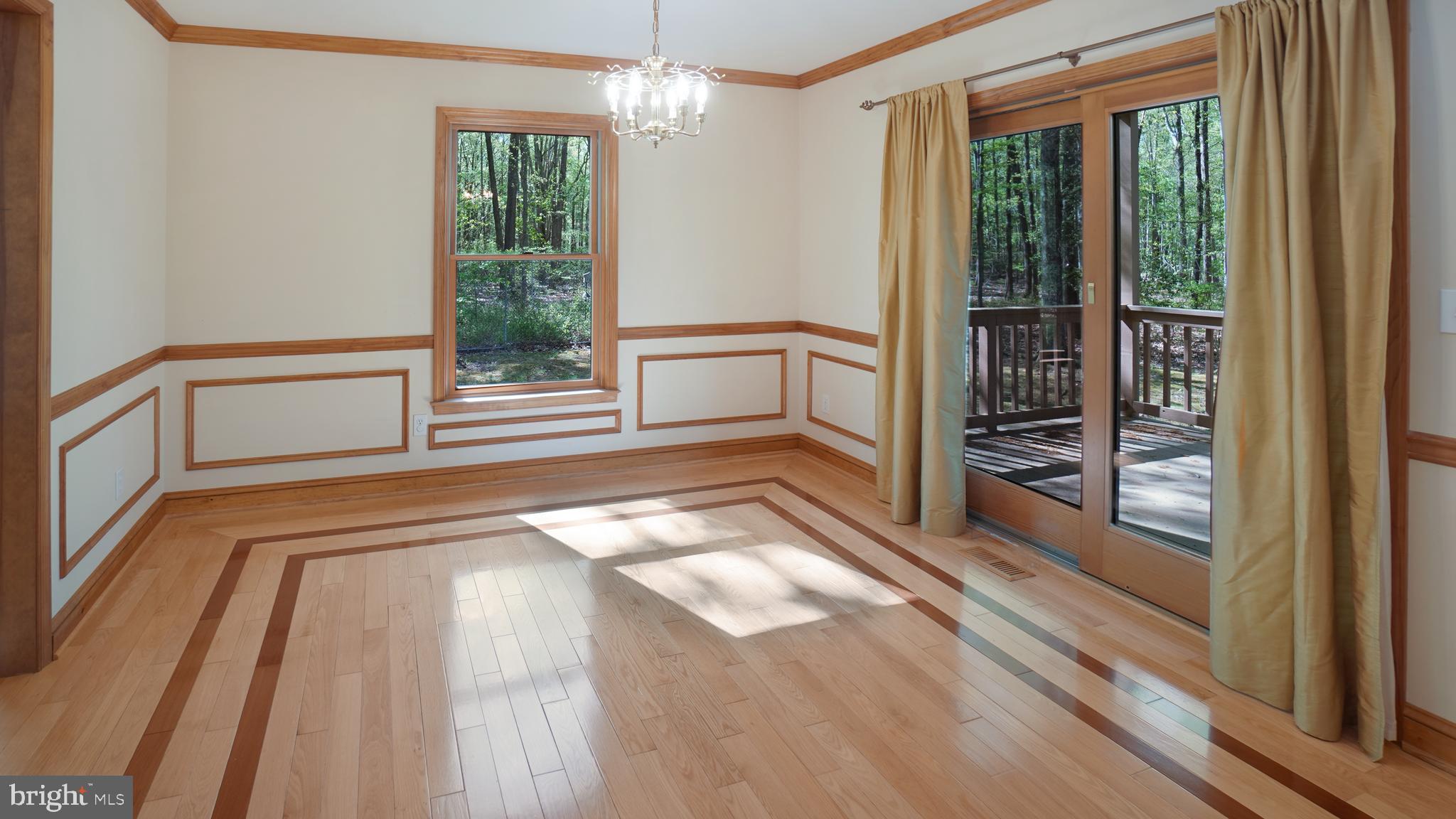 1459 Cedarhurst Road Shady Side, MD 20764 - Photo 7 of 40 Dining Room -Slider leads to never-ending deck