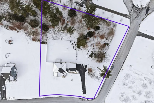 $749,977 | 13 Catalina Drive, Ballston Spa, NY 12020