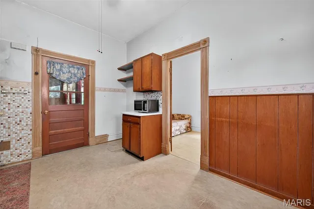 $349,900 | 222 West St Louis Street, Pacific, MO 63069