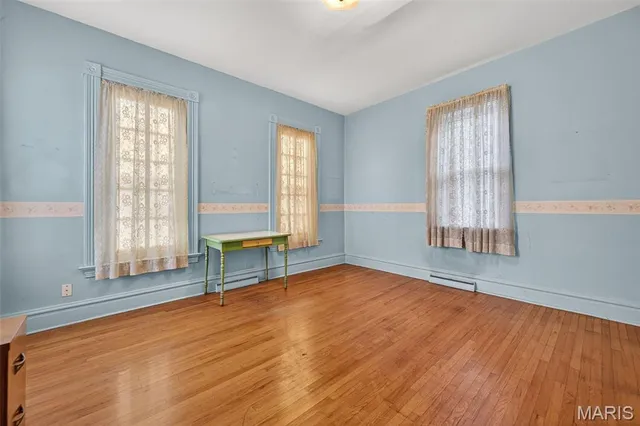 $349,900 | 222 West St Louis Street, Pacific, MO 63069