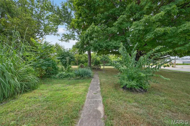 $349,900 | 222 West St Louis Street, Pacific, MO 63069