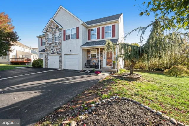$500,000 | 934 Heritage Drive, Norristown, PA 19403