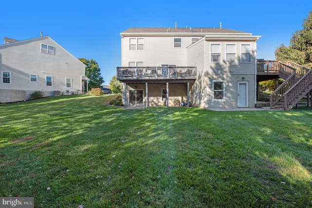 $500,000 | 934 Heritage Drive, Norristown, PA 19403