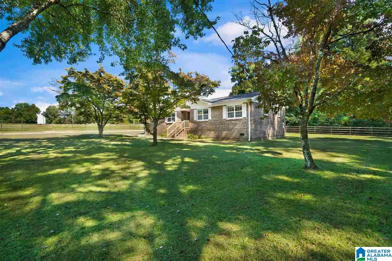 6793 Castle Heights Road Morris, AL 35116 - Photo 3 of 28