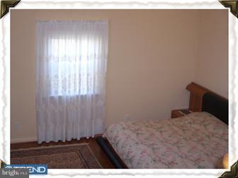 645 Susquehanna Road Huntingdon Valley, PA 19006 - Photo 10 of 12 Great Room