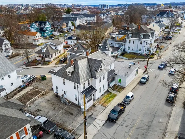 $1,580,000 | 237 Branch Street, Lowell, MA 01851