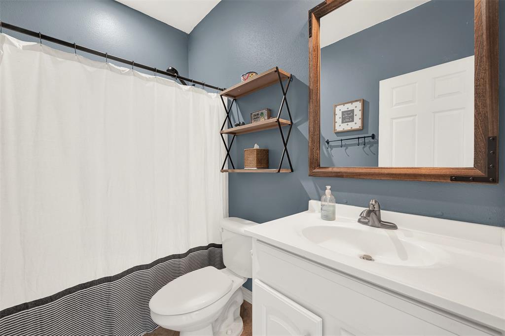736 Audra Circle Rhome, TX 76078 - Photo 15 of 30 Full Bath