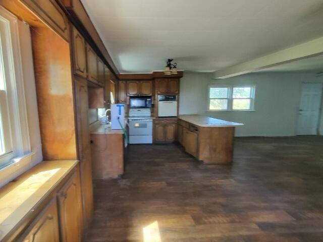 1739 Coffee Road Westminster, SC 29693 - Photo 7 of 13