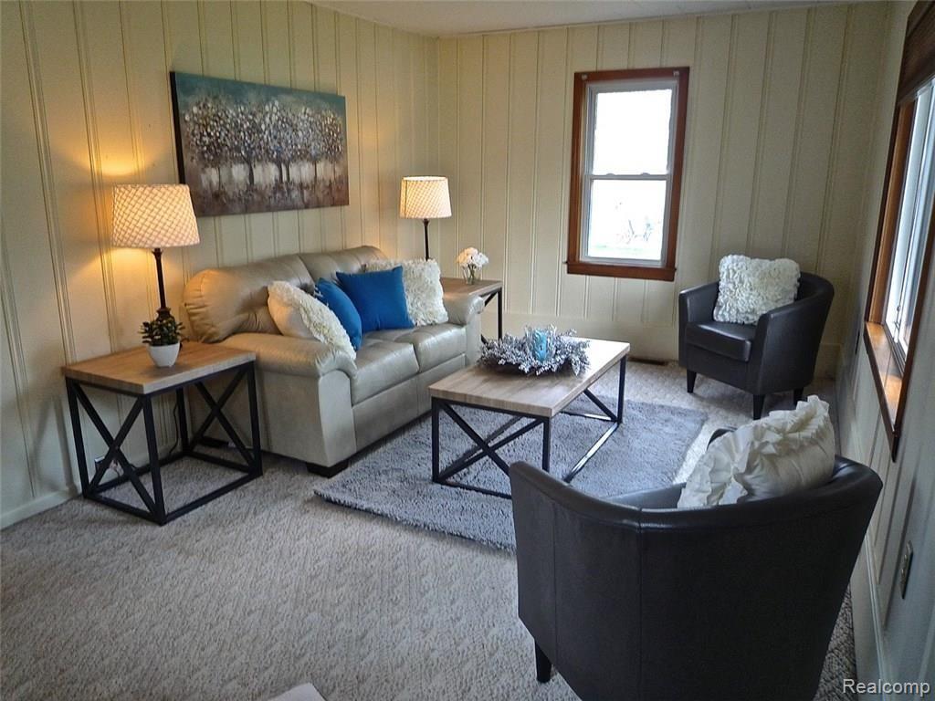 3313 Harvard Road Royal Oak, MI 48073 - Photo 2 of 34